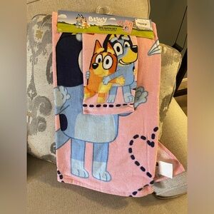 NWT Bluey and Bingo Valentines Day Bath Towel Set